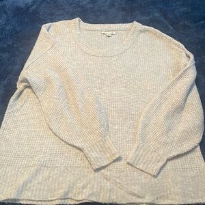 Women’s light gray size small waffle knit sweater